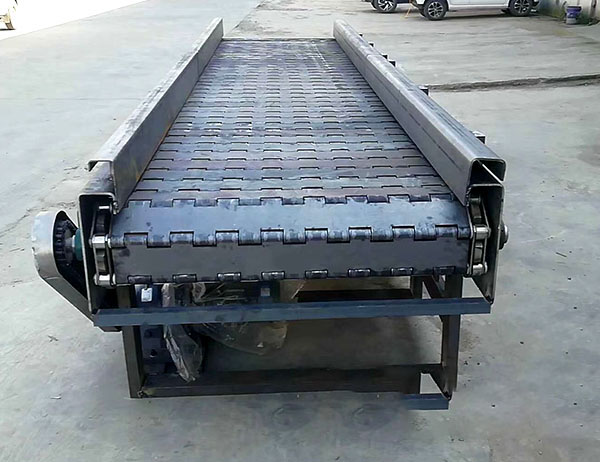 板鏈輸送機鏈條的設(shè)置與調(diào)整