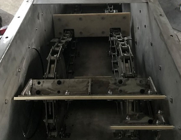 刮板材質和撥鏈器是刮板輸送機的易損件嗎!