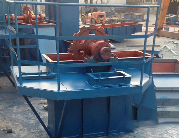 環(huán)鏈、皮帶、板鏈底部積料問(wèn)題改造處理