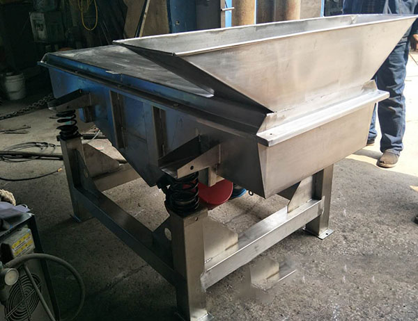 木粉除雜用什么振動篩合同，價格多錢！