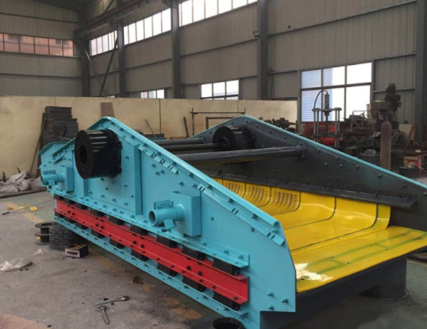 方形搖擺篩處理石油壓裂砂行業(yè)用，其他建議選擇弛張篩