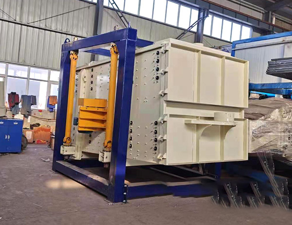 陶粒砂成品篩選用方形<a href='http://www.qmudjdg.cn/sfsx/ybs.html' title='搖擺篩' target='_blank'>搖擺篩</a>成品率更高