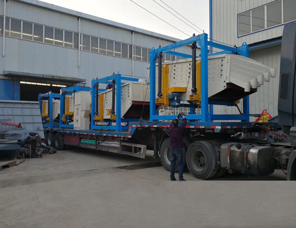 石英砂搖擺篩一般應(yīng)用在板材砂、石油砂、樹脂砂