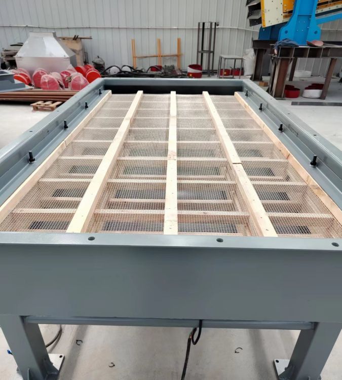 膩子粉分級篩選用木網(wǎng)架直線篩效果好？