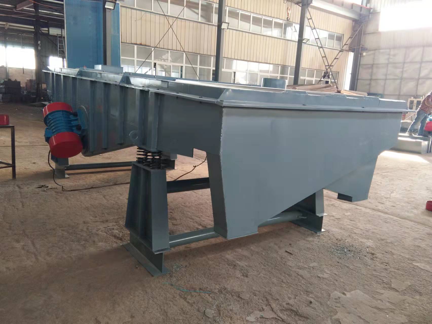 珍珠砂粗細(xì)分級(jí)篩選用直線(xiàn)振動(dòng)篩效果好嗎？