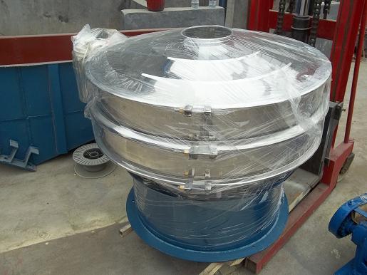 日產(chǎn)10噸陶瓷粉振動(dòng)篩價(jià)格是多少？選哪個(gè)型號(hào)設(shè)備合適？